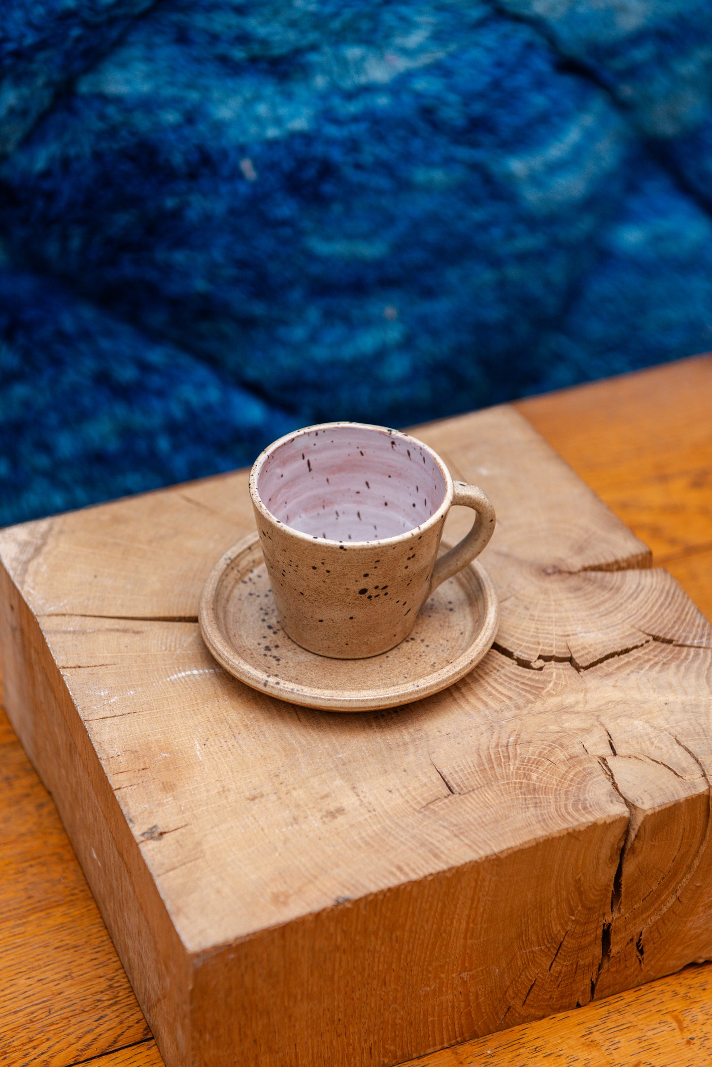 Tasses et sous-tasses en grès